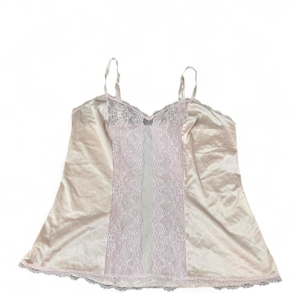 vintage light pink lace cami top with adjustable straps and lace middle